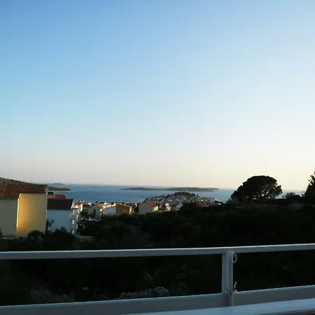 Jura *